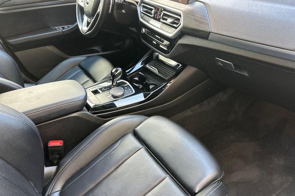 صورة مصغرة 15 لـ 2024 BMW X3 SDRIVE30I