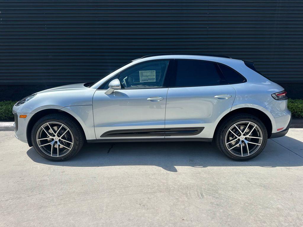 New 2026 Porsche Macan Base