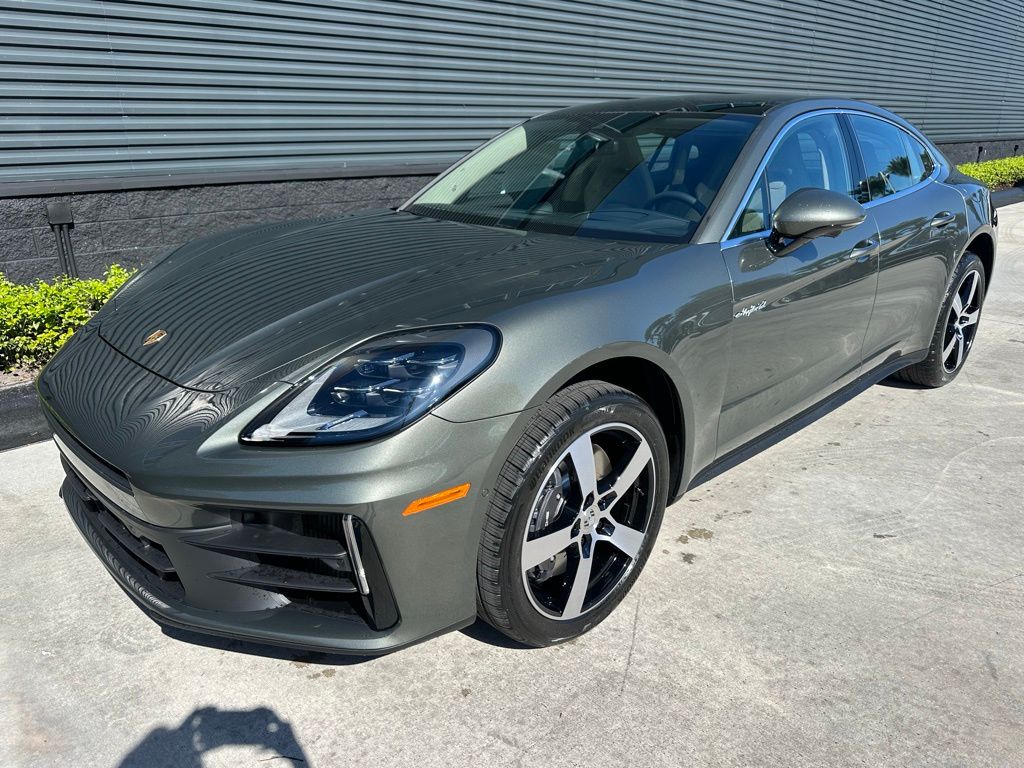 صورة 7 لـ 2026 Porsche PANAMERA 4