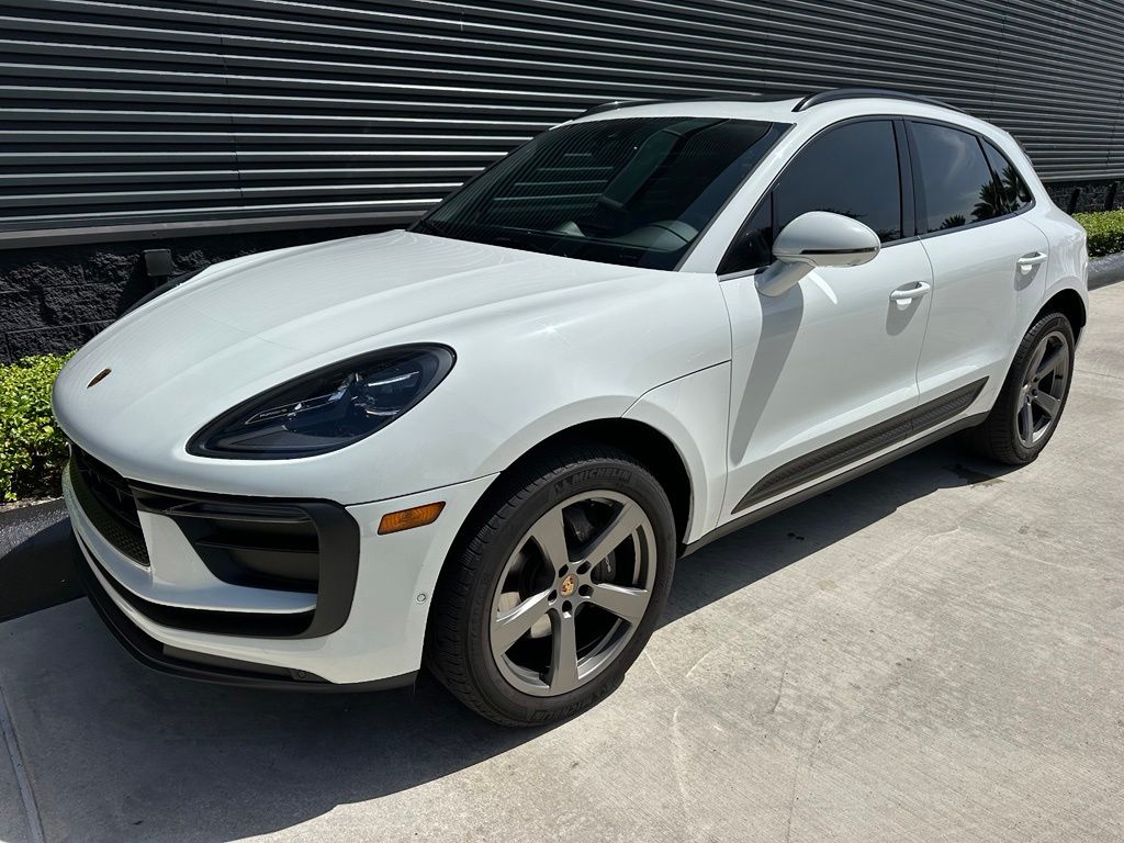 2024 Porsche MACAN — фото 7