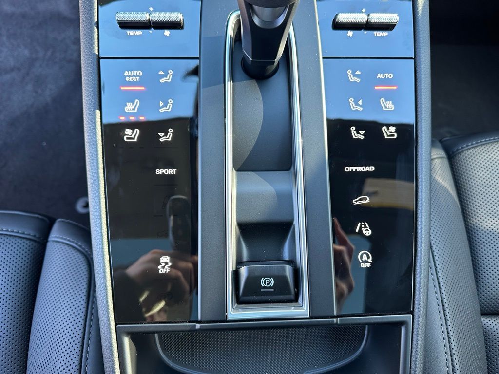2026 Porsche MACAN 缩略图 26