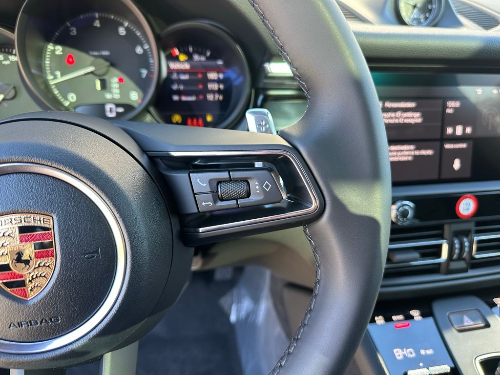 2026 Porsche MACAN 缩略图 17