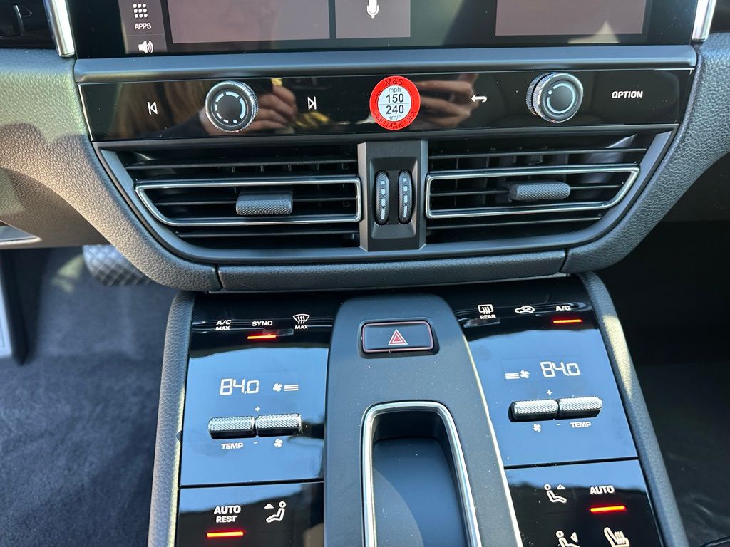 2026 Porsche MACAN 缩略图 25