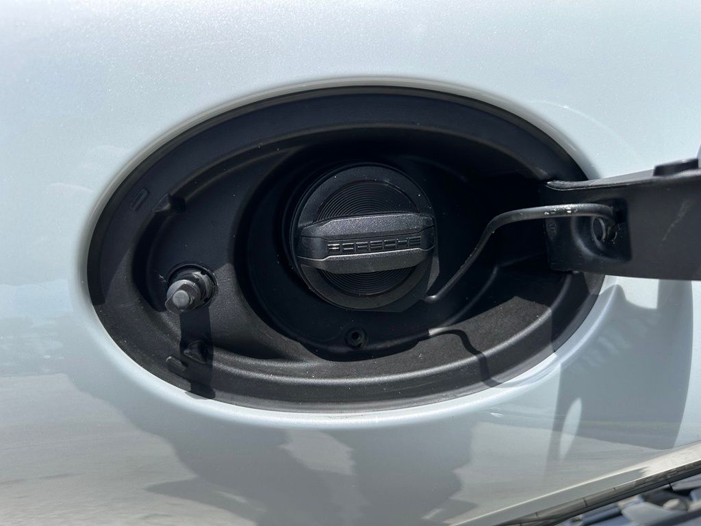 2024 Porsche 911 CARRERA 4 photo 38