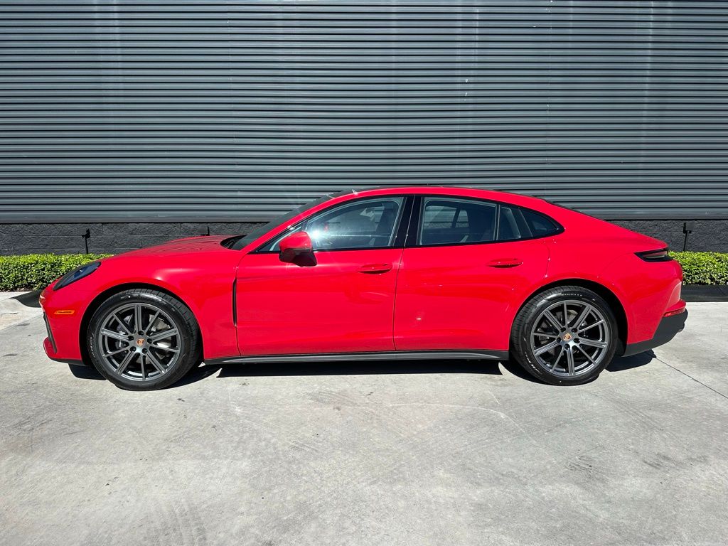 صورة 2 لـ 2026 Porsche PANAMERA 4