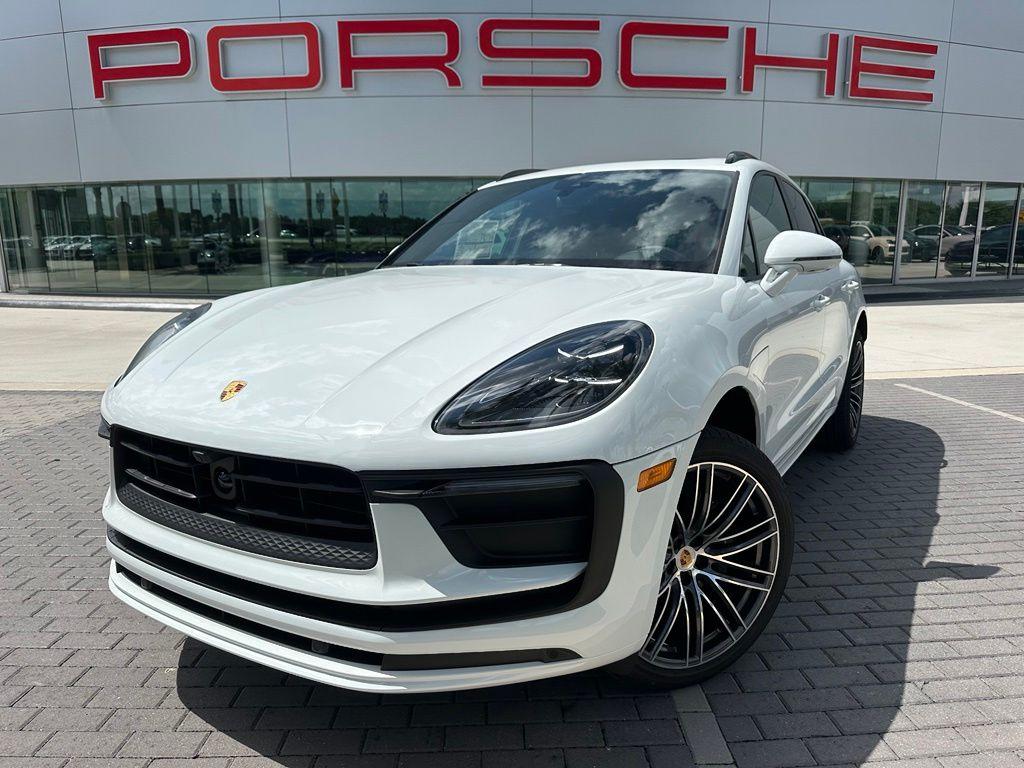 New 2026 Porsche Macan Base