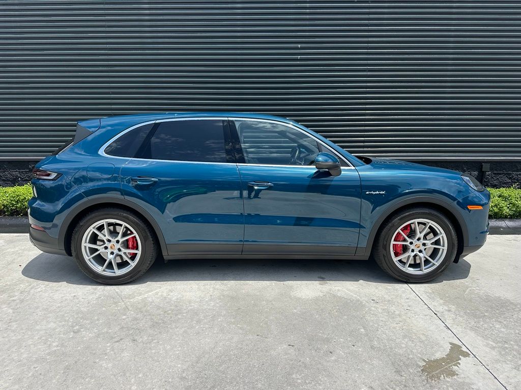 صورة مصغرة 11 لـ 2026 Porsche CAYENNE S