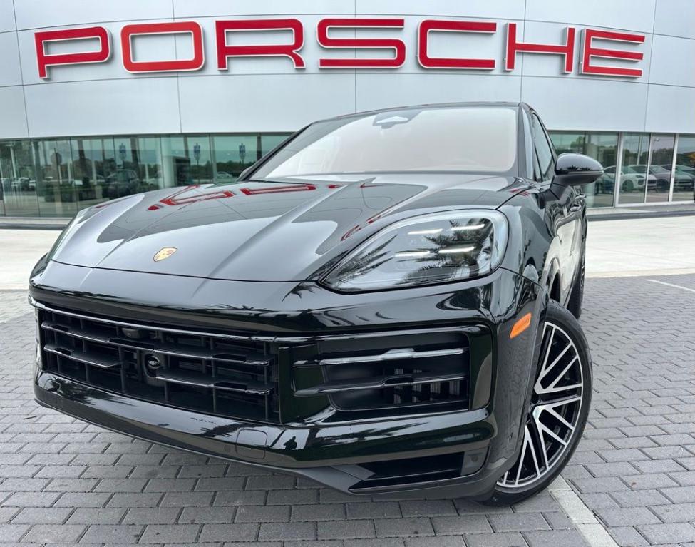 New 2026 Porsche Cayenne Base
