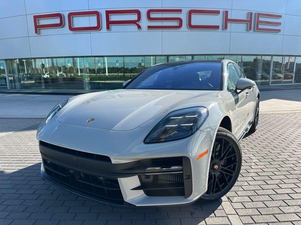 2026 Porsche Panamera GTS