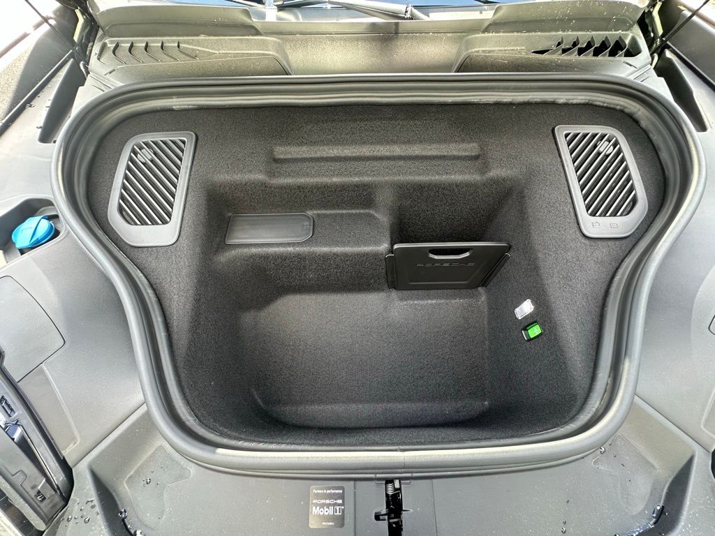 صورة مصغرة 43 لـ 2026 Porsche MACAN BASE