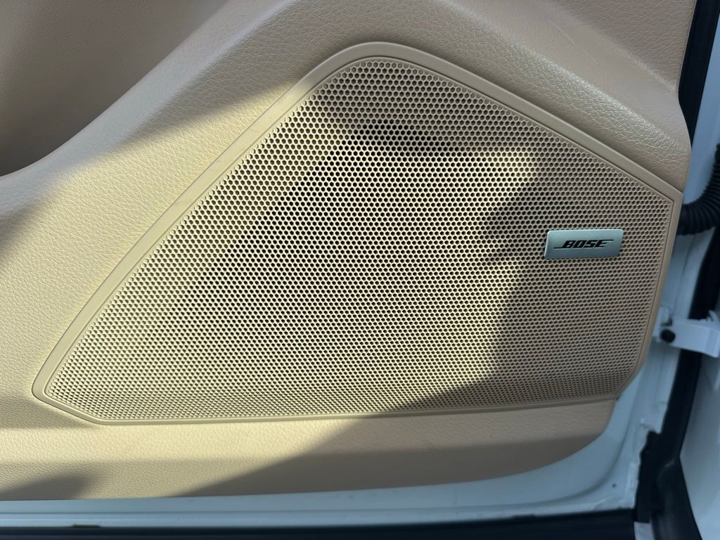 صورة مصغرة 19 لـ 2023 Porsche CAYENNE PLATINUM EDITION