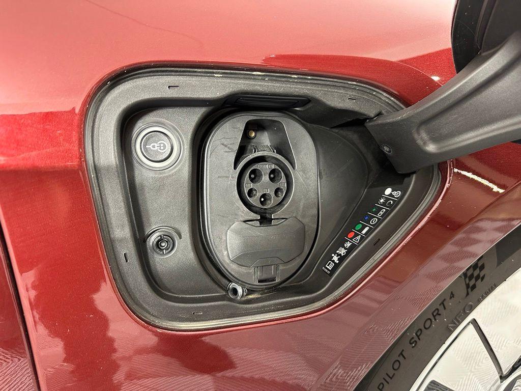 2021 Porsche TAYCAN BASE 缩略图 40