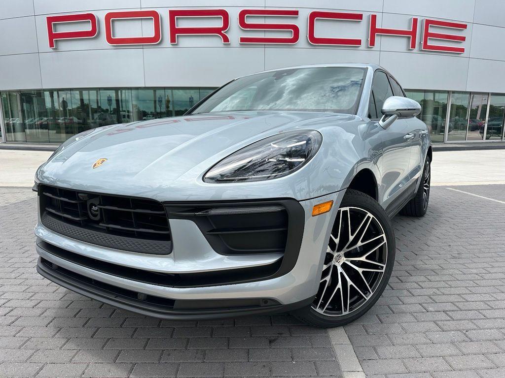 New 2026 Porsche Macan Base