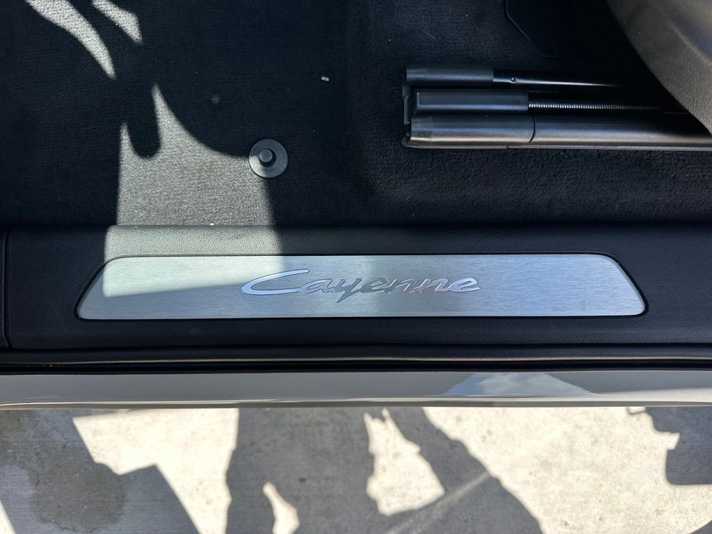 صورة مصغرة 20 لـ 2026 Porsche CAYENNE AWD