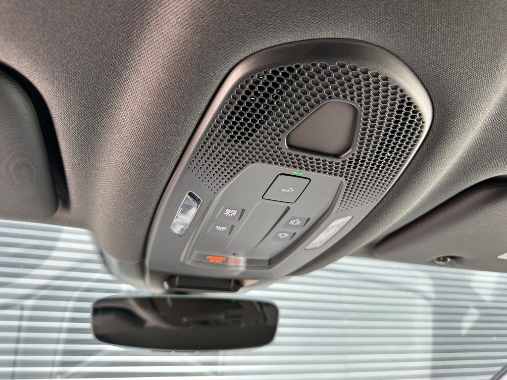 صورة مصغرة 30 لـ 2026 Porsche CAYENNE AWD