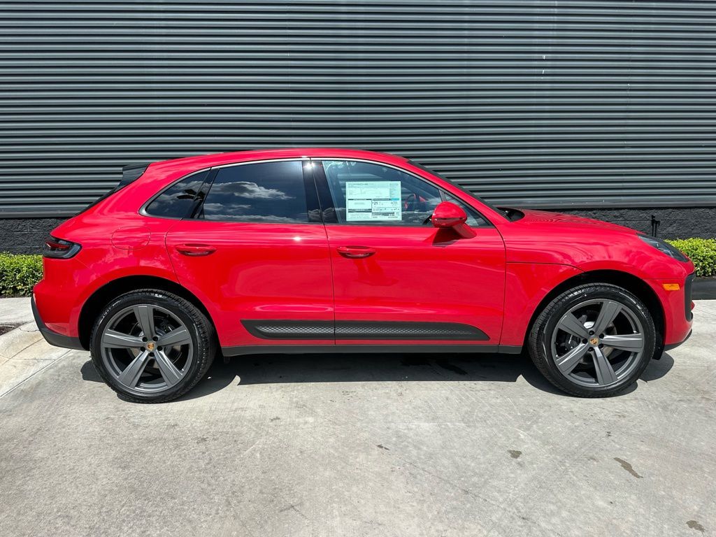 صورة 10 لـ 2026 Porsche MACAN