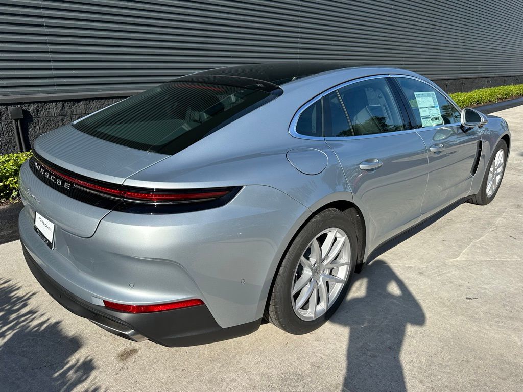 صورة 9 لـ 2026 Porsche PANAMERA BASE