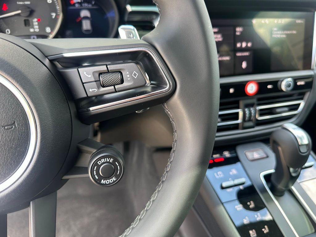 2026 Porsche MACAN 缩略图 16