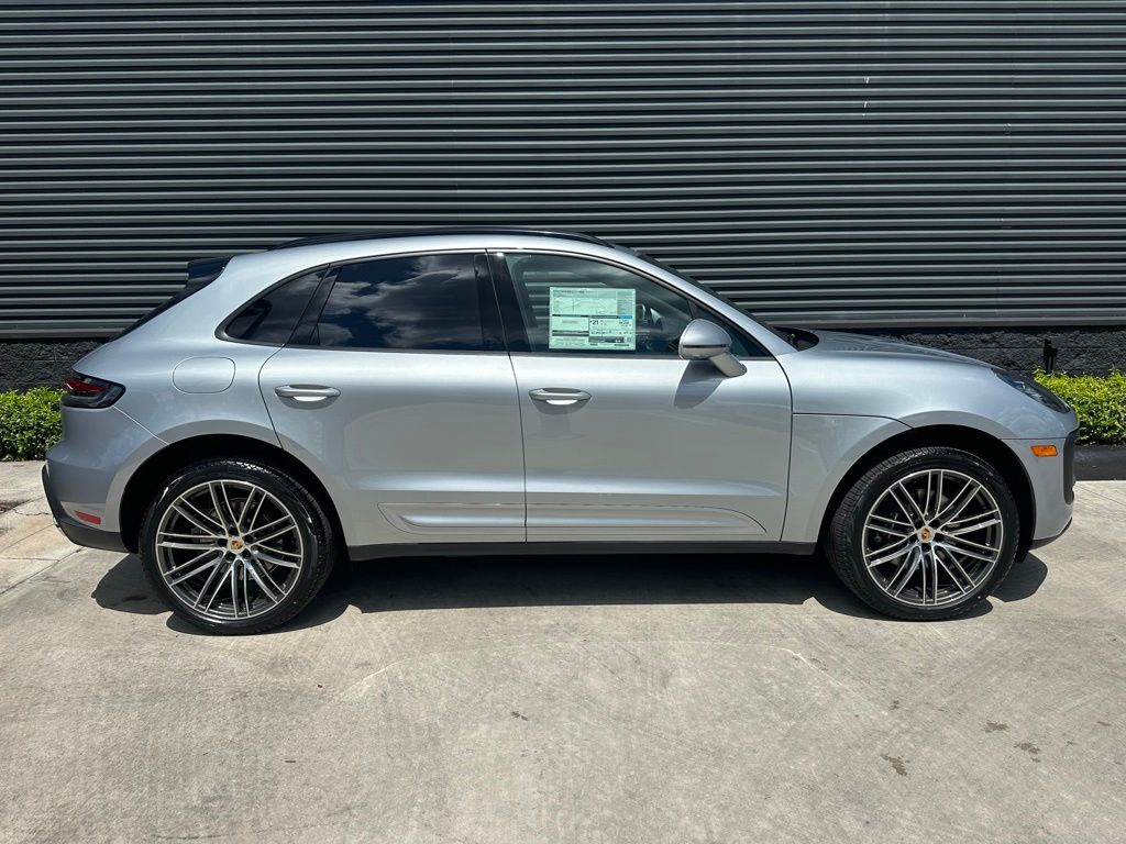 2026 Porsche MACAN — фото 10