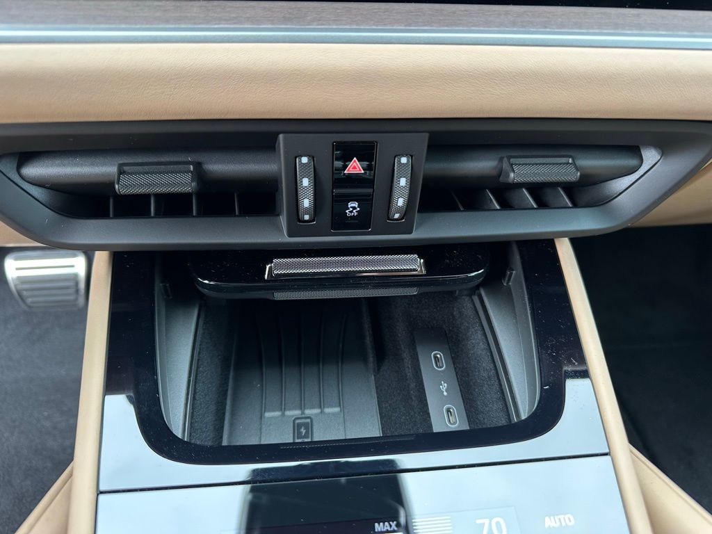 صورة مصغرة 26 لـ 2026 Porsche CAYENNE S COUPE AWD