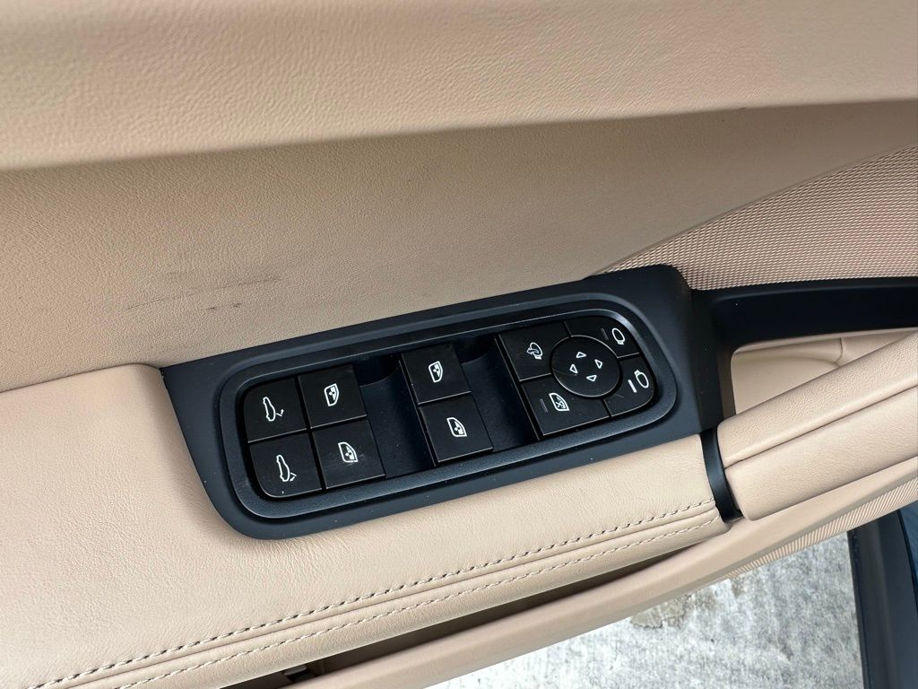 صورة مصغرة 22 لـ 2026 Porsche CAYENNE S COUPE AWD