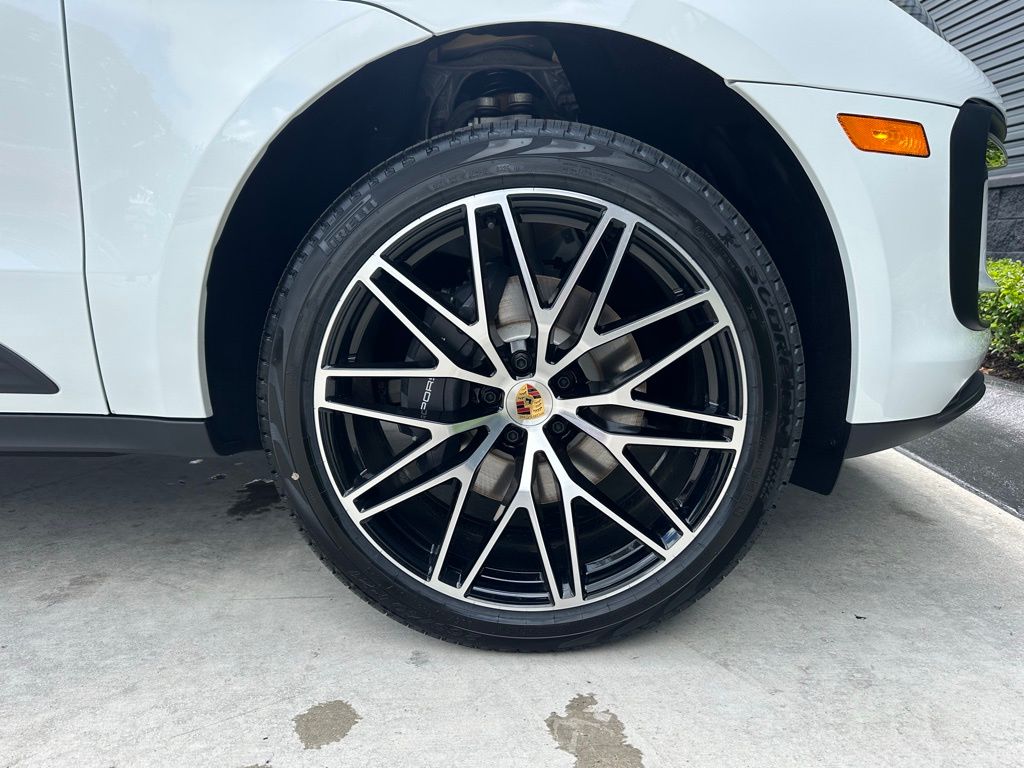 2026 Porsche MACAN 缩略图 15