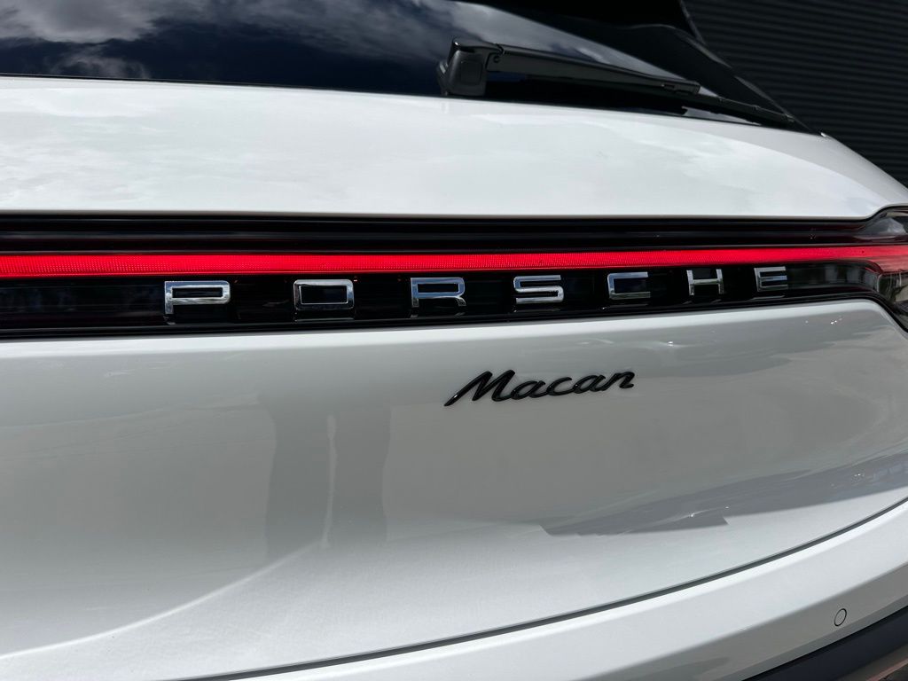 2026 Porsche MACAN 缩略图 14