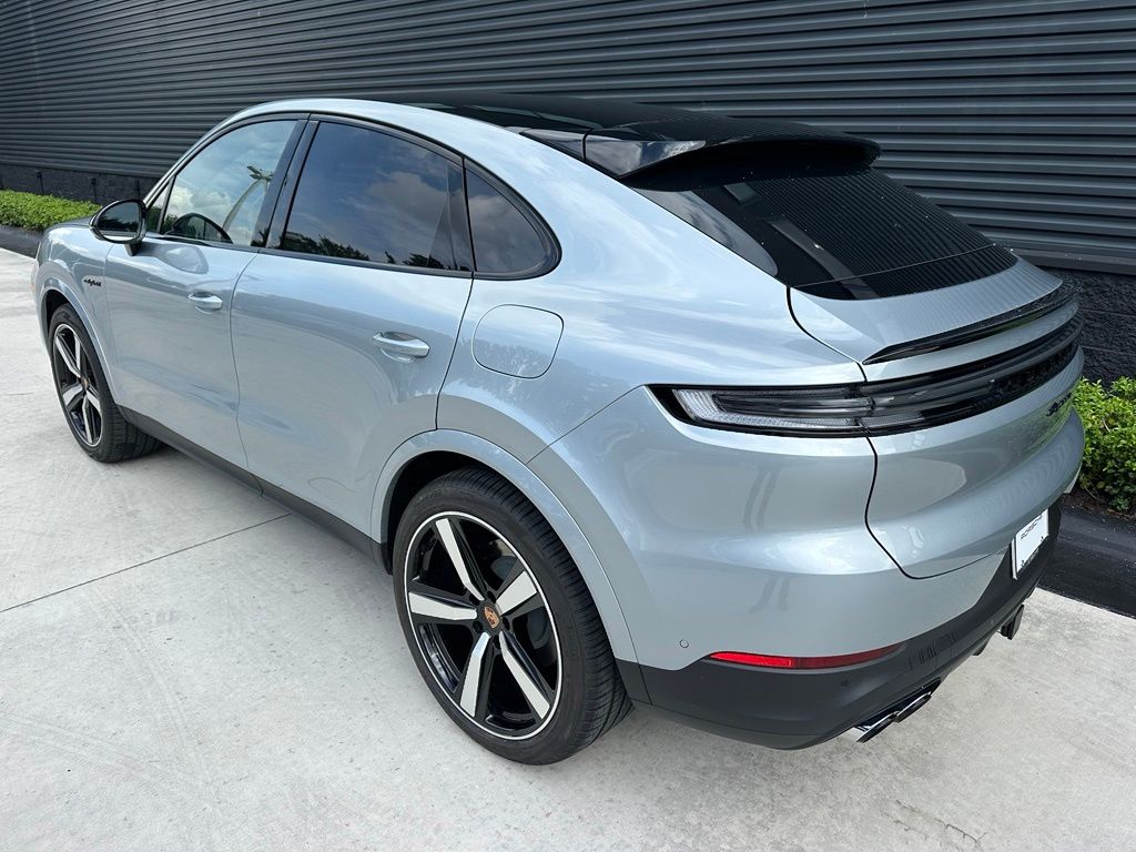 2026 Porsche CAYENNE BASE 照片 3