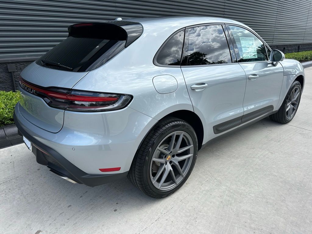 2026 Porsche MACAN — фото 9
