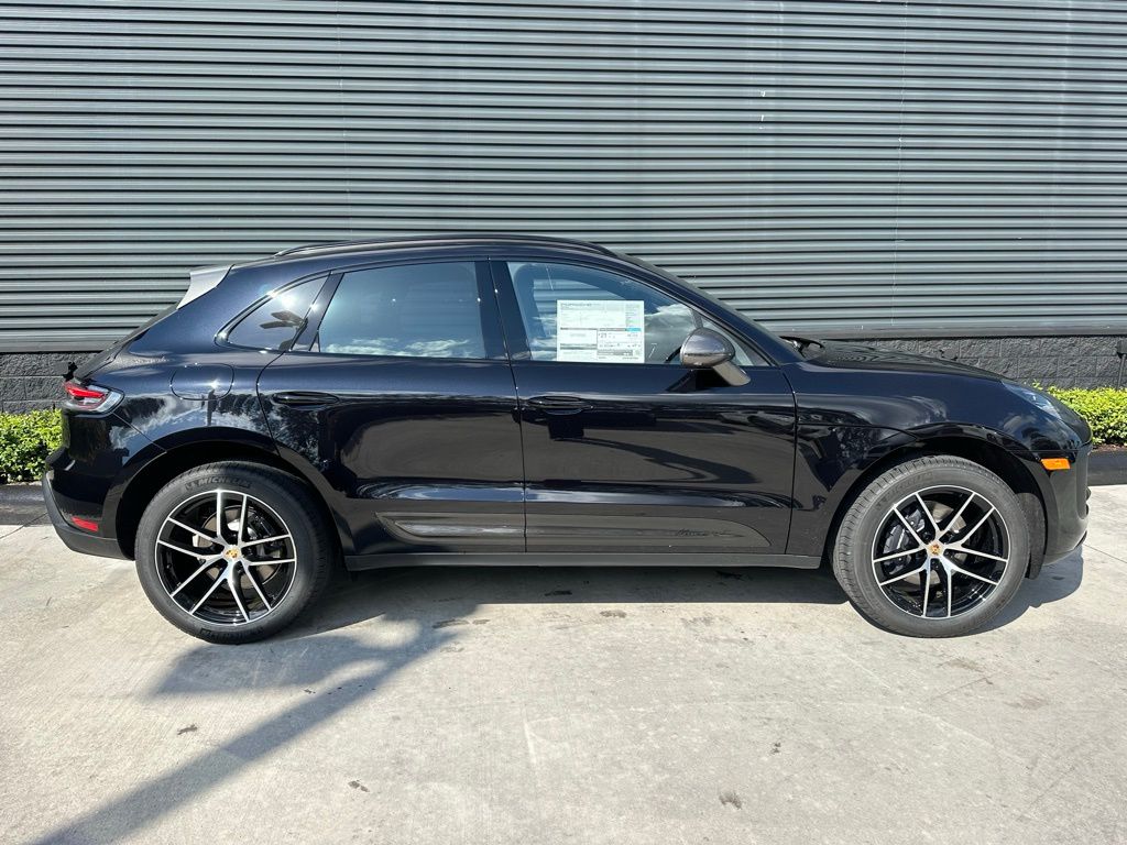 صورة مصغرة 10 لـ 2026 Porsche MACAN T