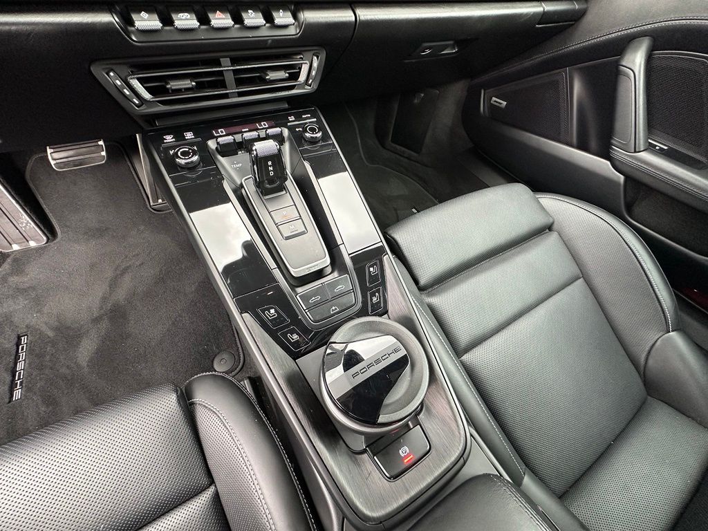 صورة مصغرة 37 لـ 2023 Porsche 911 CARRERA GTS