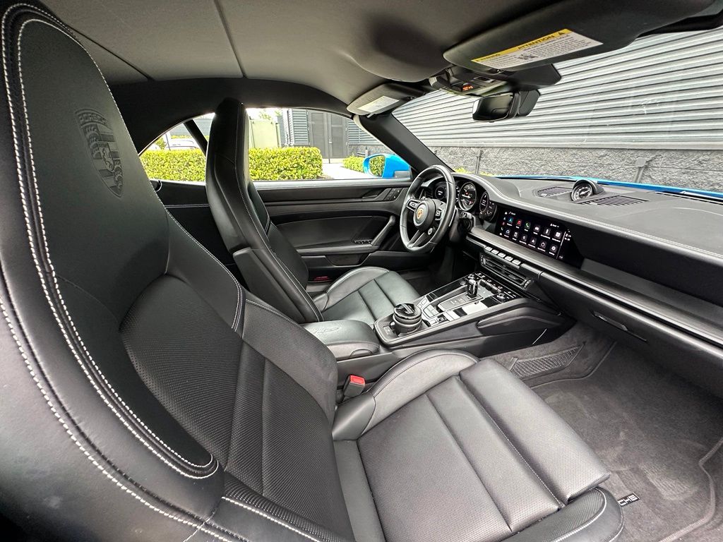 صورة مصغرة 42 لـ 2023 Porsche 911 CARRERA GTS