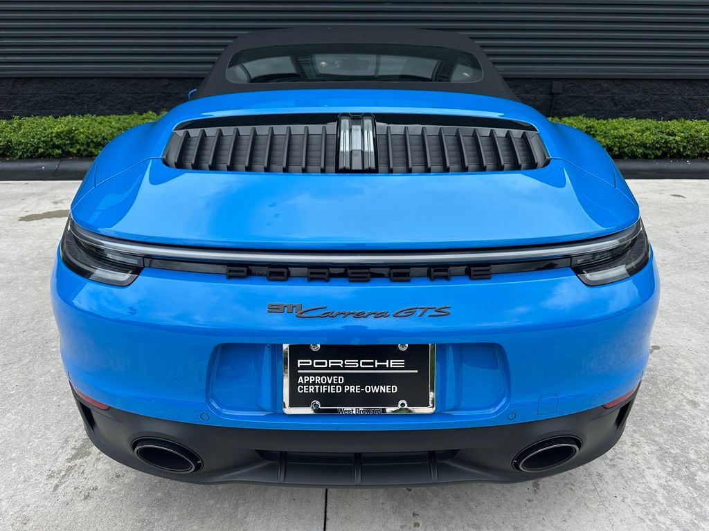 صورة مصغرة 16 لـ 2023 Porsche 911 CARRERA GTS