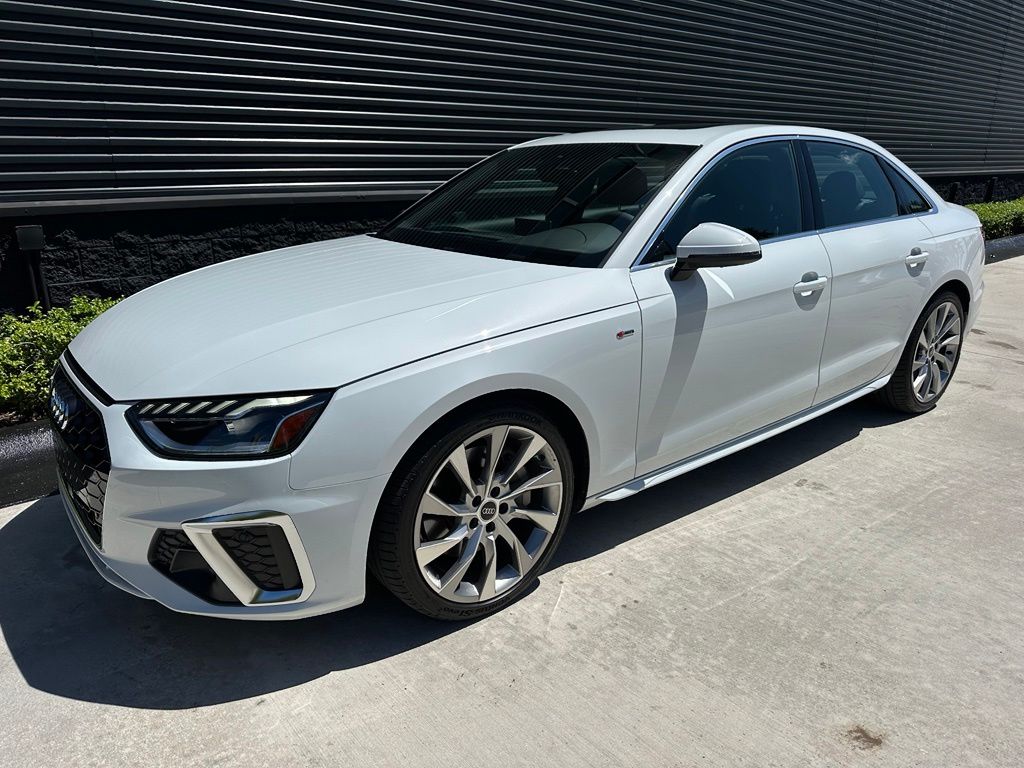 صورة 7 لـ 2023 AUDI A4 45 S LINE PREMIUM PLUS