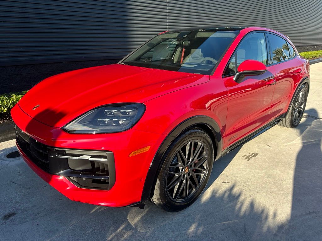2026 Porsche CAYENNE GTS — фото 7