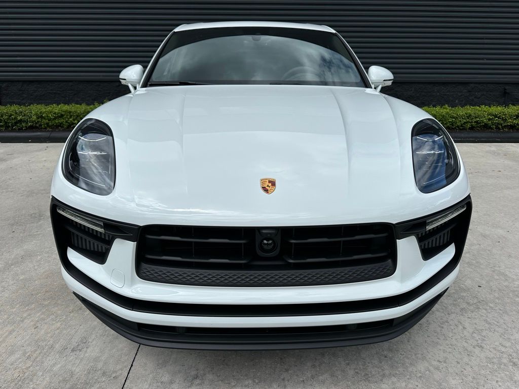 2026 Porsche MACAN S — фото 8