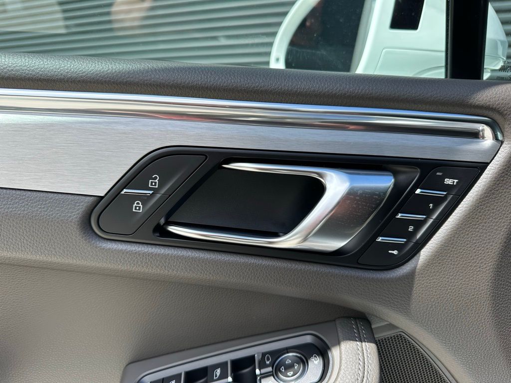 2026 Porsche MACAN S 缩略图 21