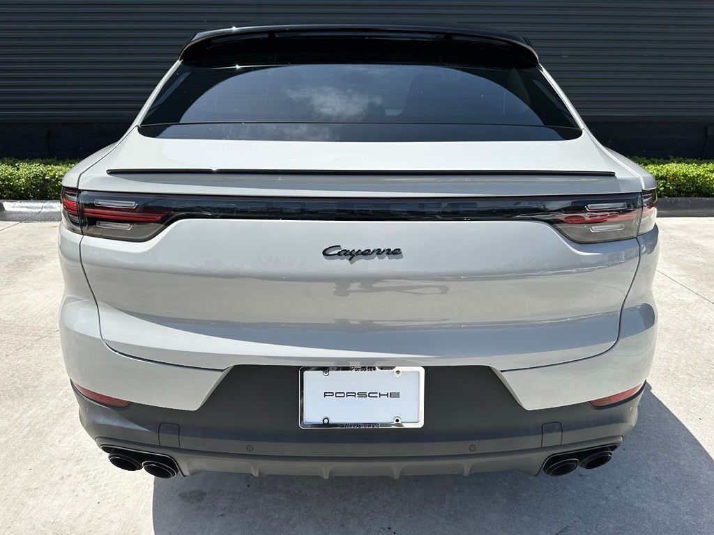 2023 Porsche CAYENNE PLATINUM EDITION — миниатюра 13