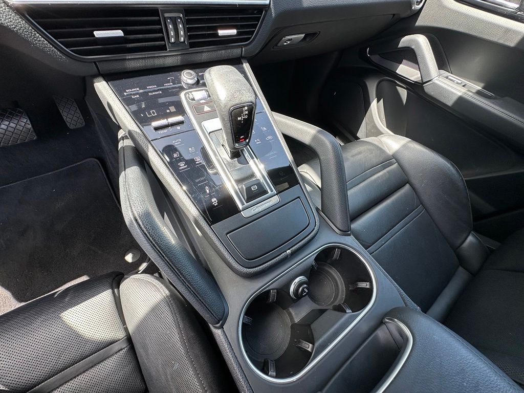 2023 Porsche CAYENNE PLATINUM EDITION — миниатюра 35