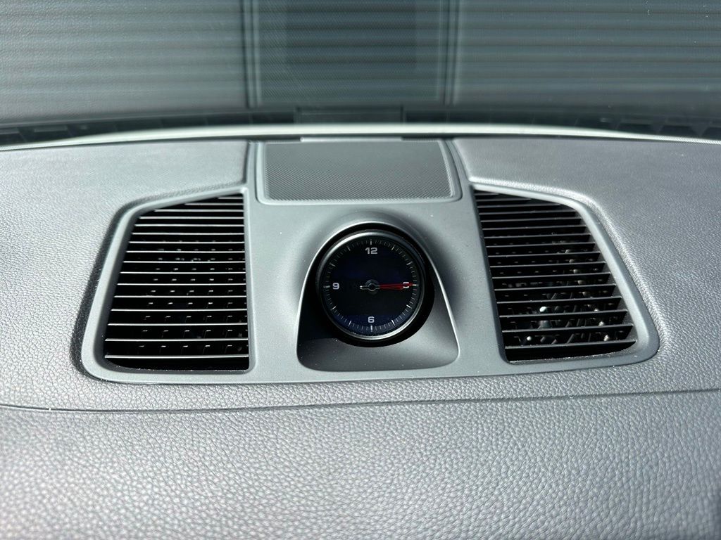 2023 Porsche CAYENNE PLATINUM EDITION — миниатюра 29