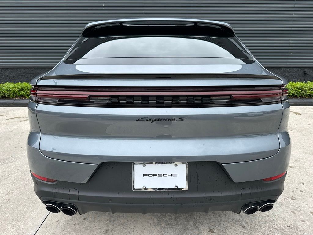 2026 Porsche CAYENNE S — миниатюра 12
