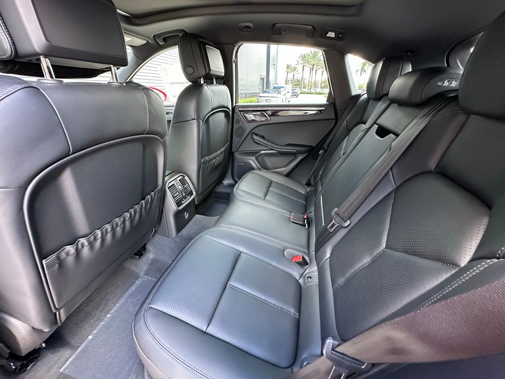 2026 Porsche MACAN T 缩略图 33