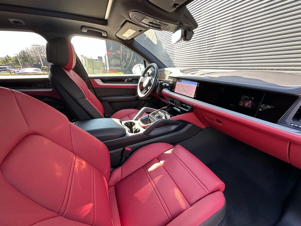 2026 Porsche CAYENNE S — миниатюра 41