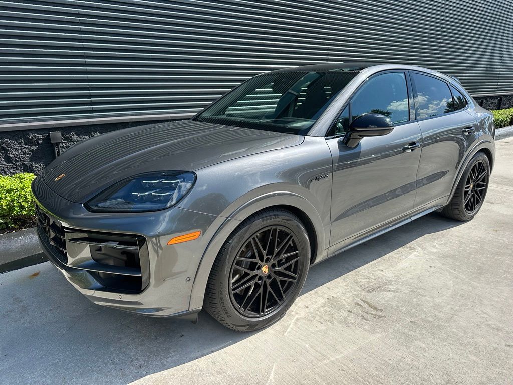 صورة 7 لـ 2024 Porsche CAYENNE BASE