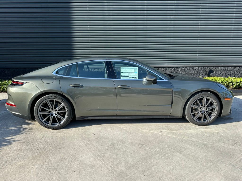 صورة 10 لـ 2026 Porsche PANAMERA 4