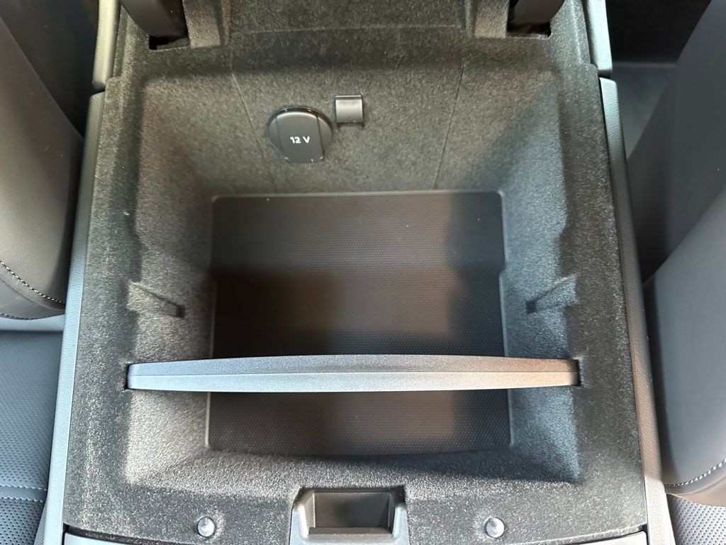 صورة مصغرة 27 لـ 2026 Porsche PANAMERA 4