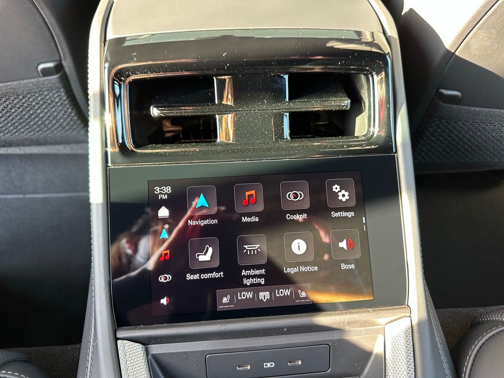 صورة مصغرة 38 لـ 2026 Porsche PANAMERA 4