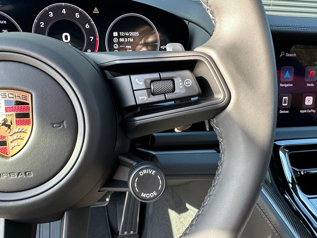 صورة مصغرة 16 لـ 2026 Porsche PANAMERA 4