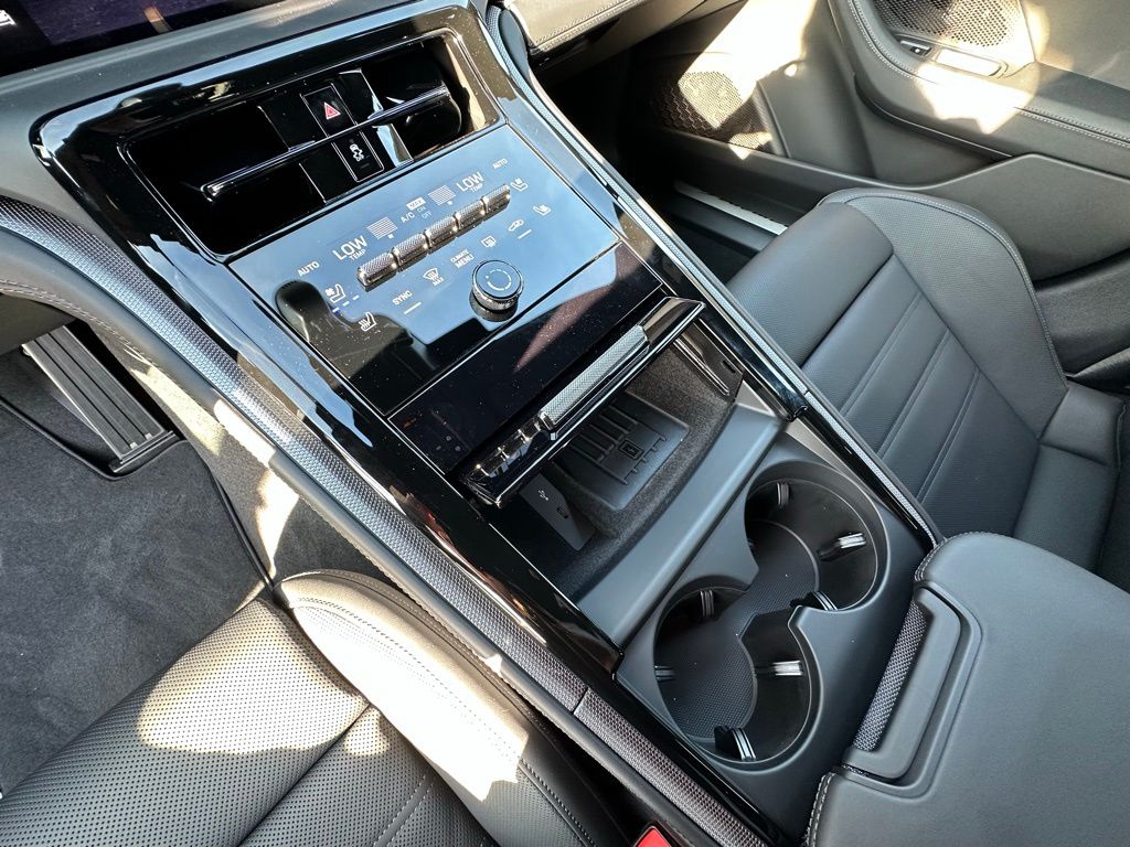 صورة مصغرة 28 لـ 2026 Porsche PANAMERA 4