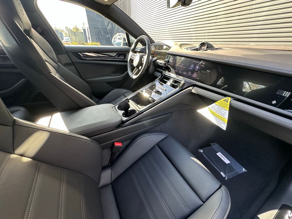 2026 Porsche PANAMERA GTS 缩略图 38